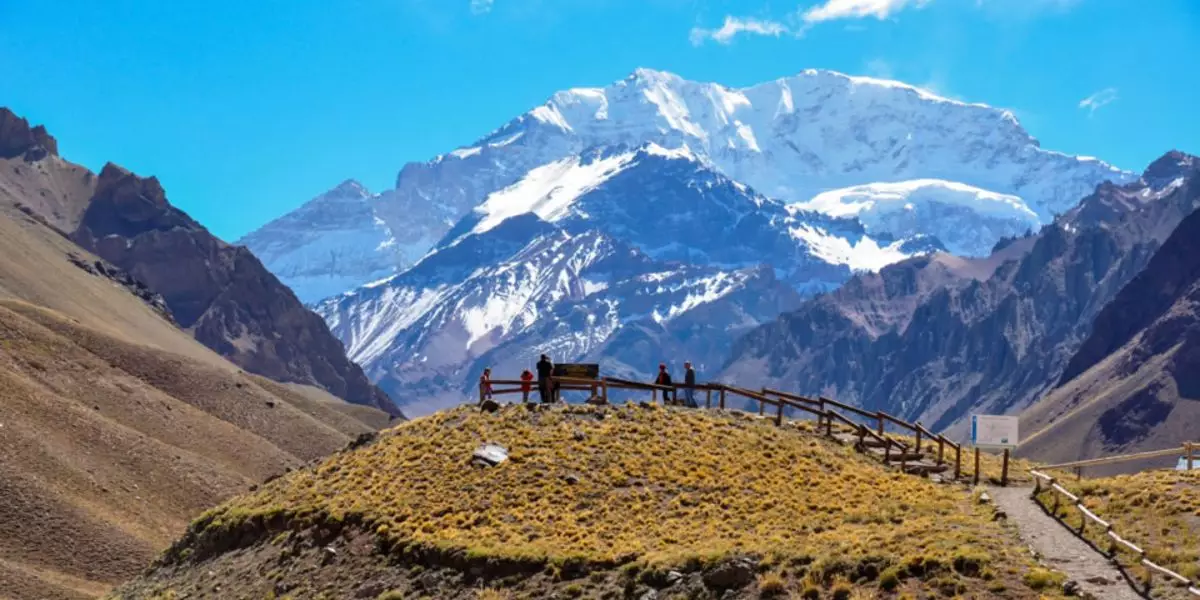 Aconcagua Viewpoint with the snow-capped mountain behind