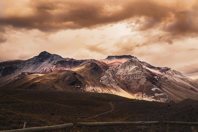 Precordillera de Mendoza al atardecer
